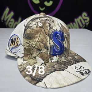 🔴SOLD🔴New Era 7 3/8 - Arctic Realtree Seattle Mariners